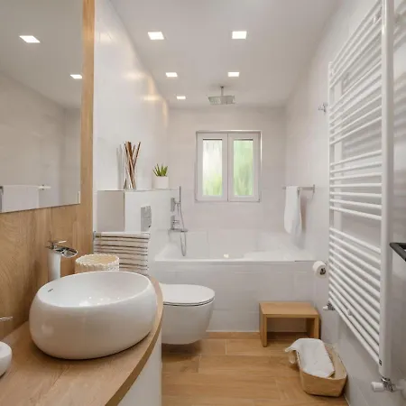 Mala Petra By Interhome בית נופש *